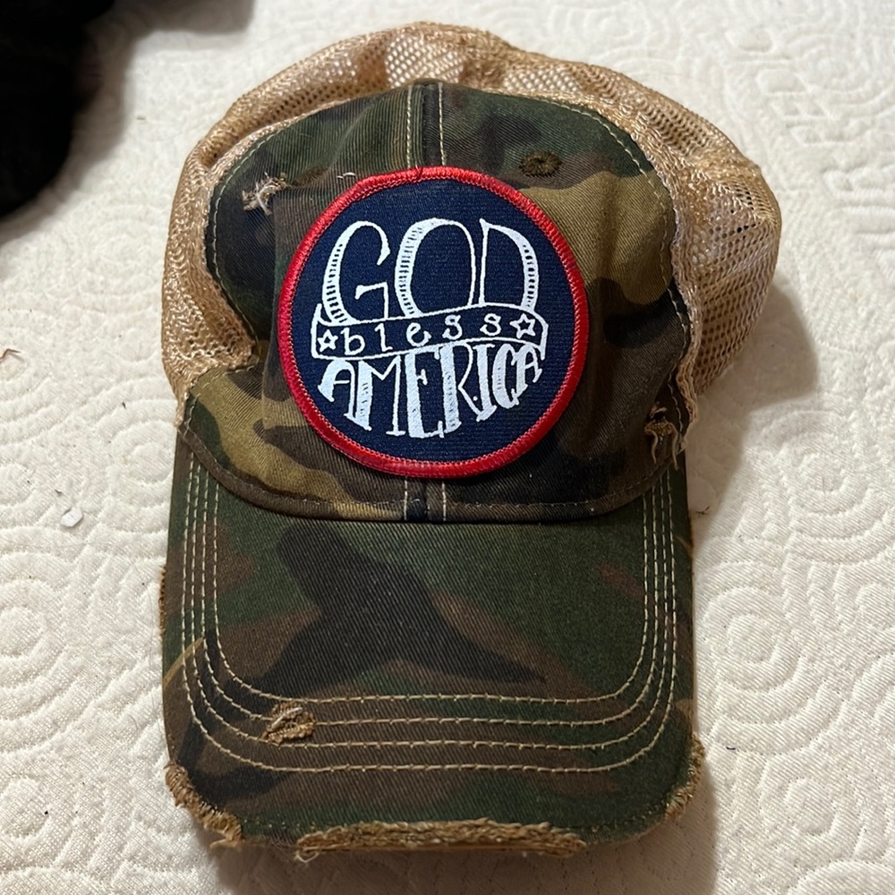 Judith March hat